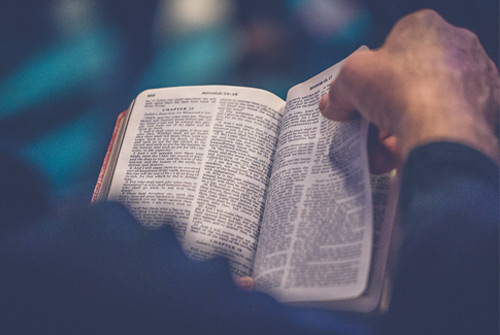 Razones para leer la Biblia y volverse más saludable